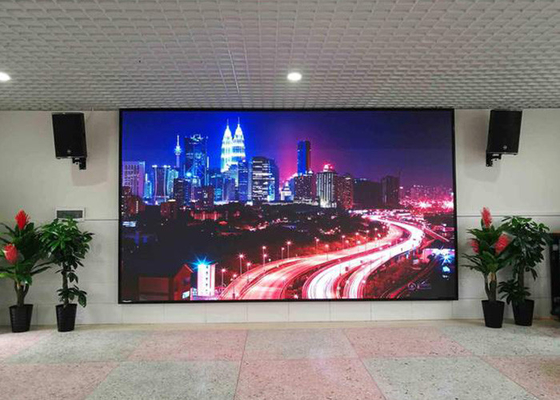 HD P2 P2.5 P3.07 P4 Indoor Full Color Led Display 800nits For Conference Ads