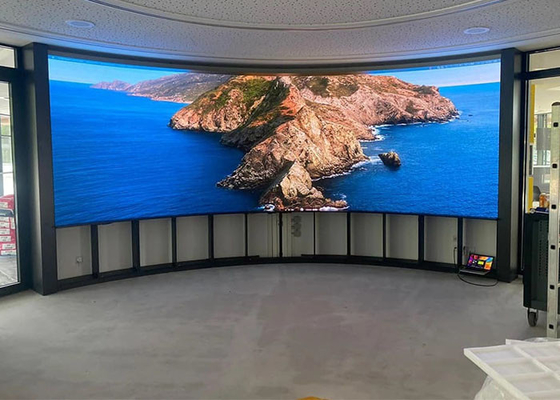 Customized P2.5 P3 P4 P5 RGB LED Screen SMD Indoor Background Ads
