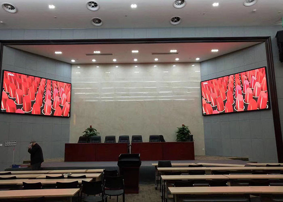 P1.2 P1.8 1R1G1B Indoor Full Color Led Display Fine Pitch Video Wall