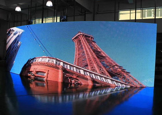 UHD P1.538 Indoor AD Curved Soft LED Display With High Brightness