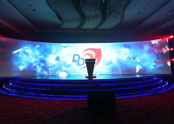 Small Pixel Pitch Indoor Curved RGB LED Screen For Studio Conference