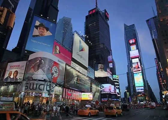 SMD3535 P10 RGB Outdoor Advertising Led Display With Front Service