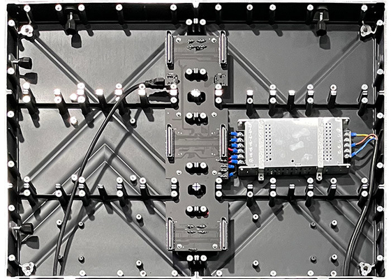 IP43 640*480mm Indoor HD LED Display Self Design Connection Optimization