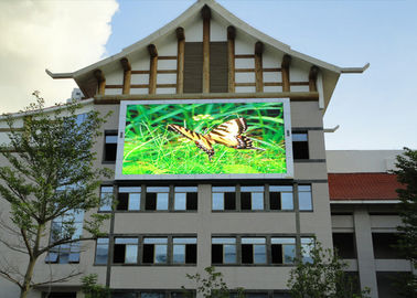 RGB Outdoor LED Billboard Advertising In Main Street With Constant Current 1 / 4 Scan