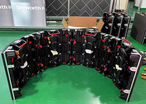 Customizable Curved 250mmx250mm P2.604 Indoor LED Display for Grant Events