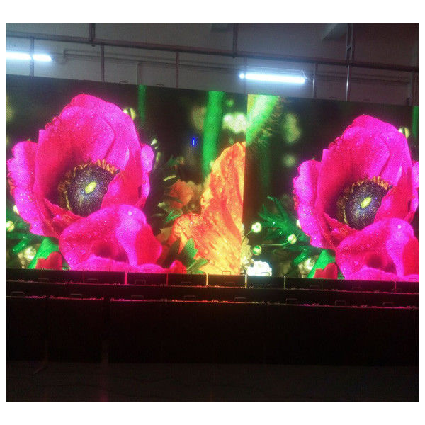 Constant Current Indoor Led Display Screen , LED Advertising Screen 6mm